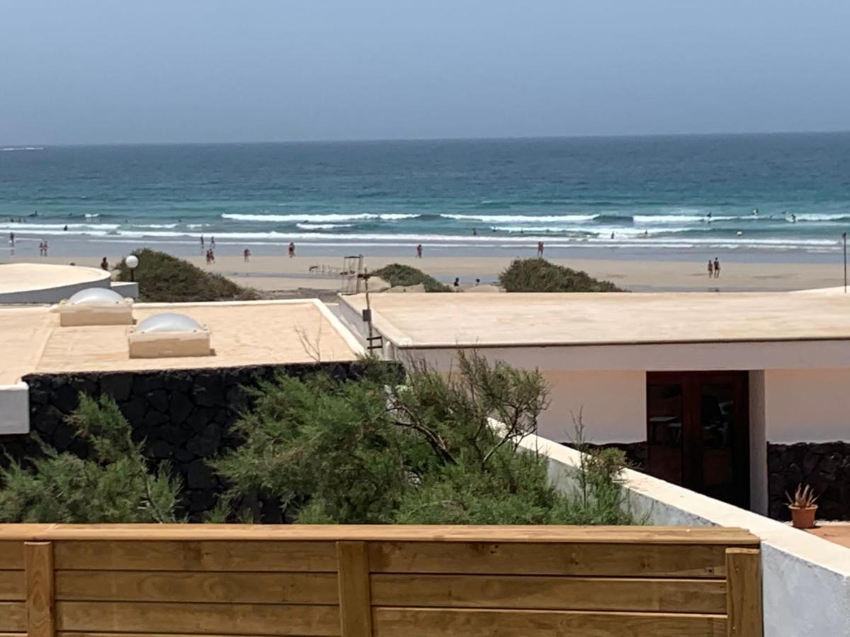 Apartment In Famara Beach Teguise  Exterior photo